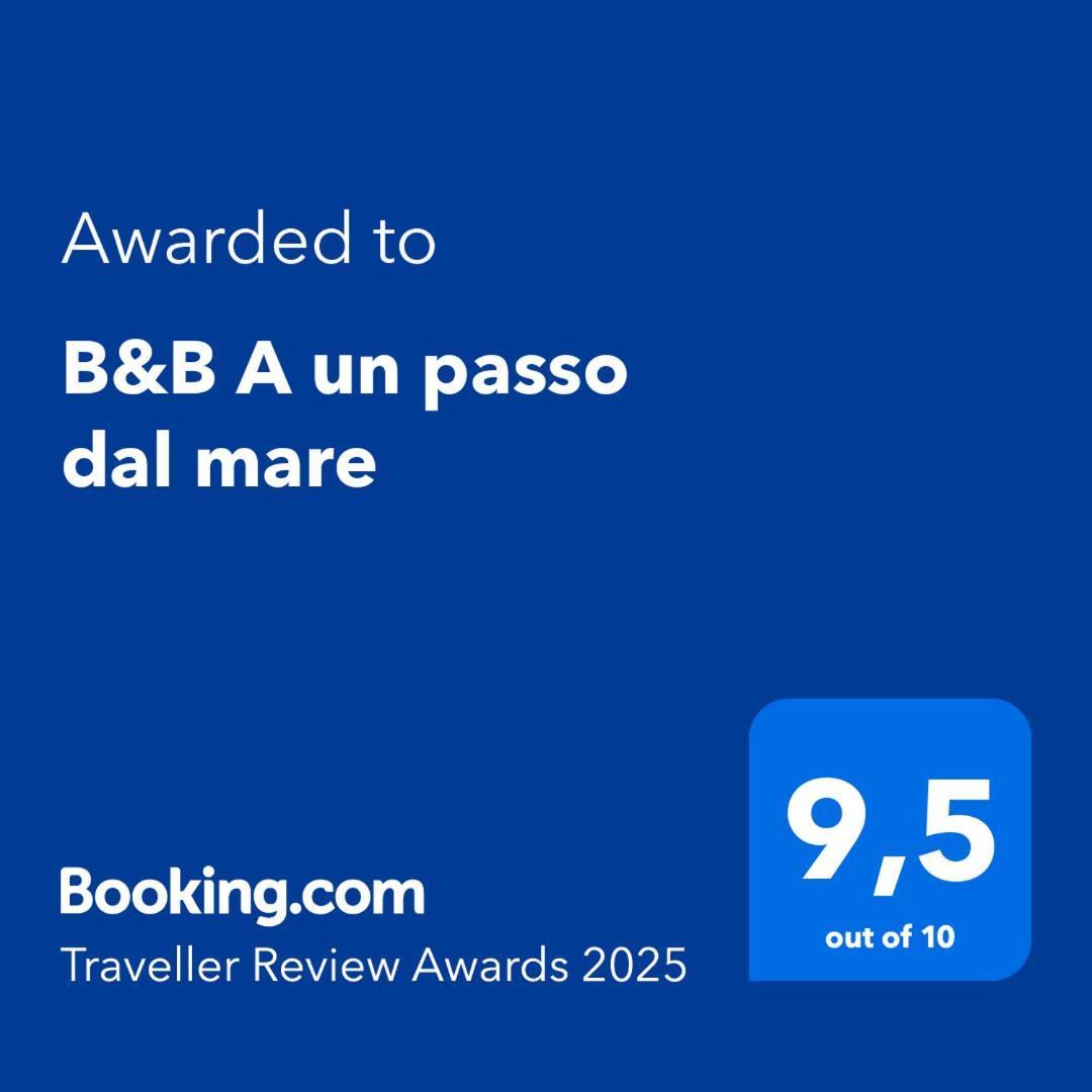 B&B A Un Passo Dal Mare Кротоне Екстер'єр фото